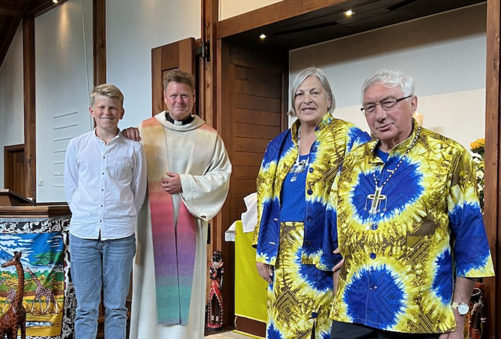 Gestalteten die Partnerschaftsgottesdienste in der Nazareth- und in der Pauluskirche (v. r.:) Walter und Jacoba Schulz, Pastor Thorsten Jacobs und Sohn Thore Jacobs.