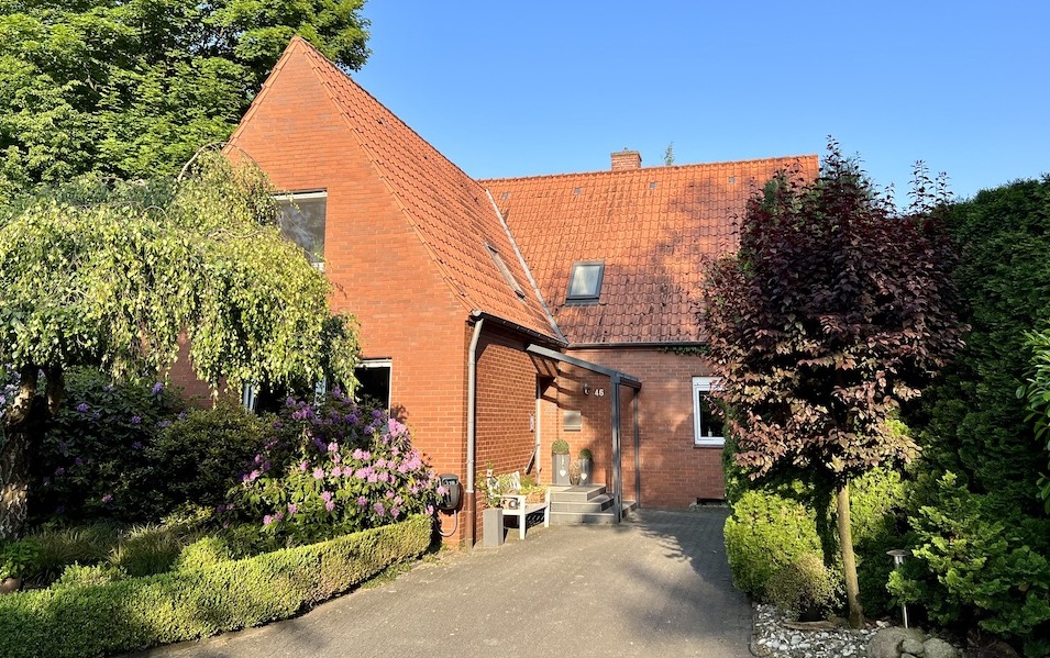 Das Pfarrhaus neben der Pauluskirche